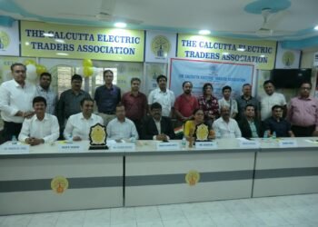 दी कलकत्ता इलेक्ट्रिक ट्रेडर्स एसोसिएशन के सभागार में वैट संबंधित समस्याओं के निवारण हेतु किया गया शिविर आयोजित