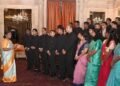 भारतीय वन सेवा के प्रोबेशनरों और भारतीय रक्षा संपदा सेवा के अधिकारियों/प्रशिक्षु अधिकारियों ने की राष्ट्रपति से मुलाकात
