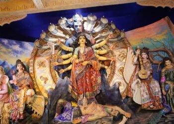 DURGA PUJA PARIKRAMA : ममता बनर्जी ने वर्चुअली यूथ एसोसिएशन मोहम्मद अली पार्क दुर्गा पूजा का किया उद्घाटन 