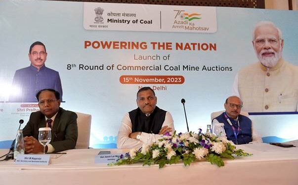2025-26 तक कोयला आयात रोकने के सभी प्रयास जारी : केंद्रीय मंत्री प्रल्हाद जोशी