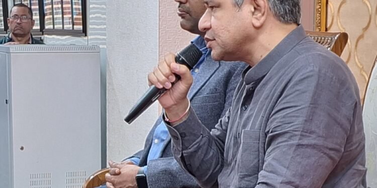 सरकार ने आईटी हार्डवेयर के लिए पीएलआई योजना-2.0 के तहत 27 विनिर्माताओं को दी मंजूरी