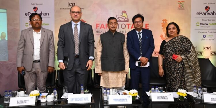 उद्योग जगत का कहना है कि पश्चिम बंगाल की नीतियां पोल्ट्री क्षेत्र के लिए सबसे अनुकूल नीतियों में से हैं एक