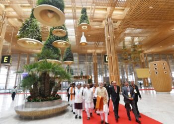 प्रधानमंत्री ने केम्पेगौड़ा अंतरराष्ट्रीय हवाईअड्डे के टर्मिनल 2 के इंटीरियर के लिए वर्ल्ड स्पेशल पुरस्कार जीतने पर बेंगलुरुवासियों को दी बधाई