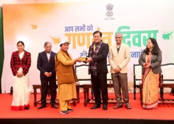 केंद्रीय आयुष मंत्री श्री सर्बानंद सोनोवाल ने राष्ट्र निर्माण में योग शिक्षकों/प्रशिक्षकों की बुनियादी भूमिका की सराहना की