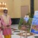 राष्ट्रपति द्रौपदी मुर्मु ने राष्ट्रपति भवन के सांस्कृतिक केंद्र में आयोजित एक कला प्रदर्शनी का किया अवलोकन