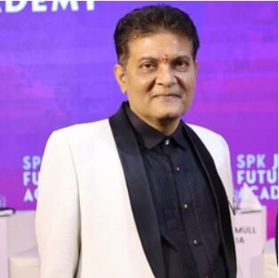 अंतरिम बजट ने एक बार फिर शिक्षा सुधारों और हमारे महान राष्ट्र के प्रत्येक व्यक्ति तक शिक्षा की पहुंच बढ़ाने के प्रति सरकार की प्रतिबद्धता को दर्शाया है : एसपीके जैन फ्यूचरिस्टिक एकेडमी सचिव जयदीप पटवा
