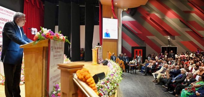 भ्रष्टाचार और संरक्षण युवा प्रतिभा के सबसे बुरे हत्यारे हैं, जो योग्यता और स्थिरता के विपरीत हैं : उपराष्ट्रपति
