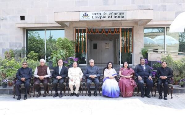 भारत के लोकपाल के तीन सदस्यों ने शपथ ली, अब अध्यक्ष सहित नौ सदस्यों की पूर्णक्षमता उपलब्ध