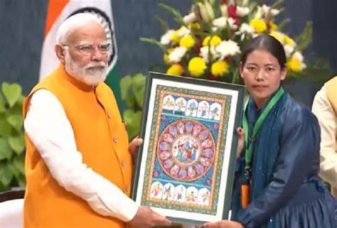 ” कोई भी समाज केवल अवसर पैदा करके और नारी शक्ति की गरिमा सुनिश्चित करके ही प्रगति कर सकता है” : प्रधानमंत्री
