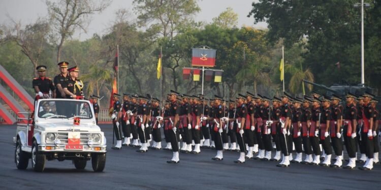 118 अधिकारी कैडेट भारतीय सेना और असम राइफल्स में कमीशन प्राप्त अधिकारी बने