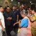 राज्‍यपाल से म‍िले शुभेंदु अध‍िकारी व हिंसा के 106 पीड़ितों का समूह