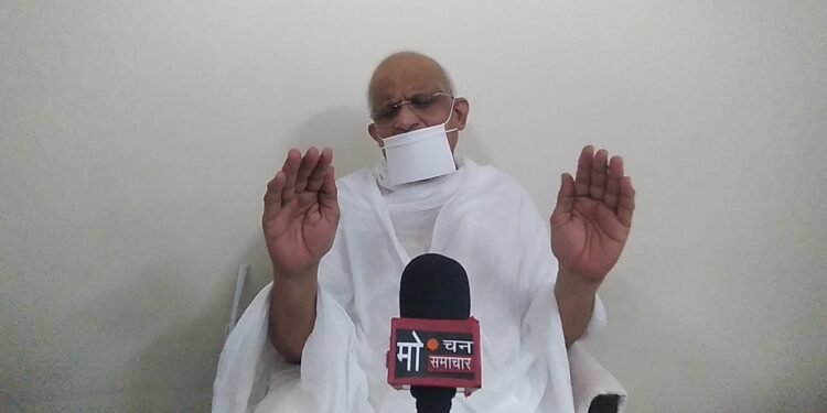 मीनाबाई स्वामी जी का चातुर्मास परम पूज्य गुरुदेव धीरजमुनि महाराज के नेतृत्व में हुआ आरंभ   