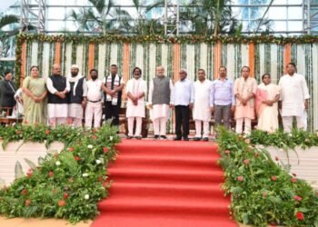 हेमंत सोरेन कैबिनेट में विभागों का बंटवारा, जानिए किसको मिला कौन सा मंत्रालय