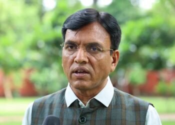 National Sports Day : नागर‍िक कम से कम एक घंटे के लिए आउटडोर खेलों में लें भाग :  डॉ. मनसुख मांडविया