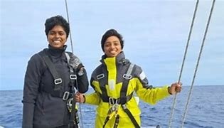 केवल पवन ऊर्जा पर निर्भर करते हुए 8 मह‍िने में 21,600 समुद्री मील की यात्रा करेंगी दो महिला अध‍िकारी