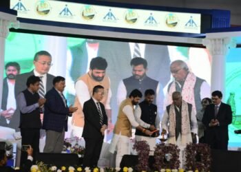 नागरिक उड्डयन मंत्री ने कोलकाता हवाई अड्डे के शताब्दी समारोह का किया उद्घाटन, कहा- जल्द ही हवाई अड्डे से प्रतिदिन 100 उड़ानें संचालित होंगी