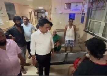 गोवा के लैराई देवी मंदिर में भगदड़, 6 की मौत, 50 से ज़्यादा हुए घायल   