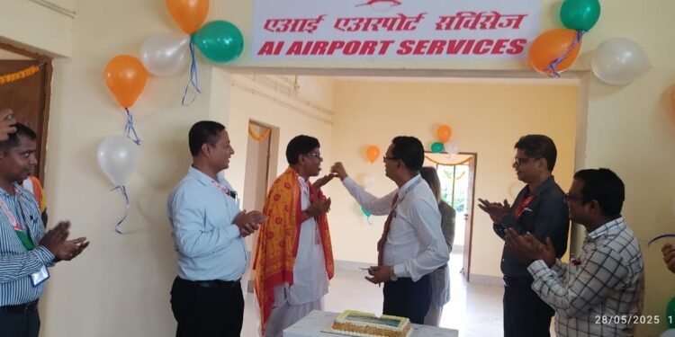 कोलकाता एयरपोर्ट डायरेक्टर ने एयर इंडिया एयर सर्विसेज लिमिटेड के नये कार्यालय का किया उद्घाटन