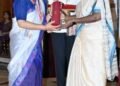 राष्ट्रपति ने पश्च‍िम बंगाल की नर्स डोली समेत 15 पुरस्कार विजेताओं को राष्ट्रीय फ्लोरेंस नाइटिंगेल पुरस्कार 2025 से किया सम्मानित