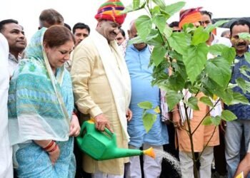 हर नागरिक बने प्रकृति प्रहरी, बड़े बदलाव के लिए जिद और जुनून जरूरी : लोक सभा अध्यक्ष