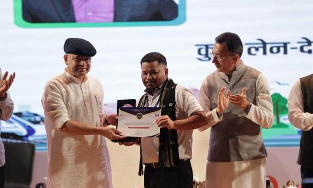 10 लाख नागरिकों को मिलेगा निशुल्क एआई प्रशिक्षण : केंद्रीय मंत्री अश्विनी वैष्णव