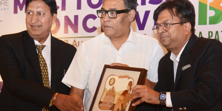पश्चिम बंगाल में गत वर्ष पर्यटन में 5,710 करोड़ रुपये का आया निजी निवेश : नंदिनी चक्रवर्ती