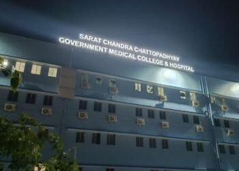 महिला चिकित्सक पर हमला : बलात्कार की धमकी मामले में तीन गिरफ्तार, राज्यपाल ने घटना पर जताई कड़ी आपत्ति