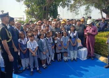 हमारा गांव, हमारा गवर्नर : राज्‍यपाल बोस ने ‘जलतरंग’ प्रोग्राम में लिया हिस्सा और नज़ीरगंज गांव, संकरैल और बजबज का किया दौरा