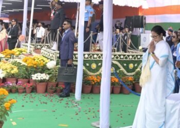 ऐतिहासिक रेड रोड पर गणतंत्र दिवस की परेड हुई आयोजित, सैन्य शक्ति और सांस्कृतिक विविधता का हुआ प्रदर्शन