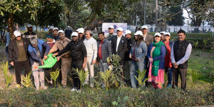 मर्चेंट्स चैंबर ऑफ कॉमर्स एंड इंडस्ट्री ने MCCI ट्री प्लांटेशन ड्राइव का किया आयोजन