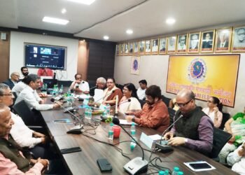 अखिल भारतवर्षीय मारवाड़ी सम्मेलन के सभागार में दरकते रिश्ते-टूटते संबंध में महिलाओं की भूमिका विषय पर संगोष्ठी का हुआ आयोजनव