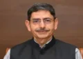 बंगाल के राज्‍यपाल डॉ सीवी आनंद बोस ने द‍िया इस्तीफा, तमिलनाडु के गवर्नर आरएन रवि होंगे पश्चिम बंगाल के नए राज्यपाल