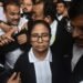 कलकत्ता उच्च न्यायालय में ममता के खिलाफ वकीलों ने लगाए ‘चोर-चोर’ के नारे