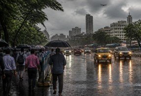 चक्रवात ‘अर्नब’ : बंगाल के कई हिस्सों में 31 अक्टूबर तक हो सकती है भारी बारिश : आईएमडी